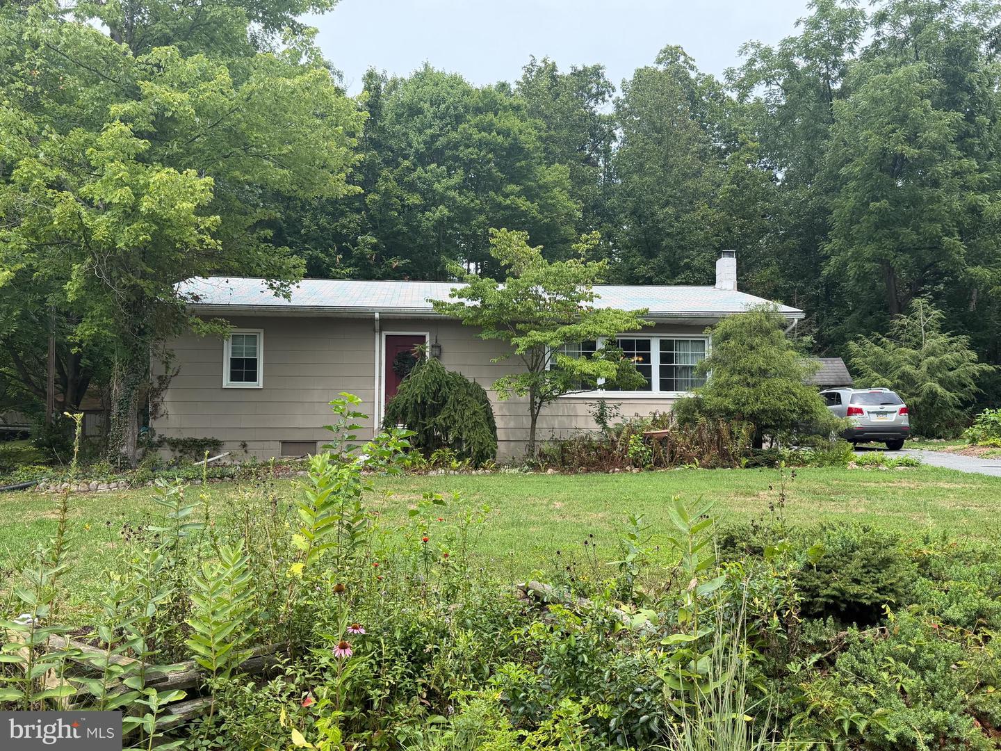 117 Lakeside Dr Property Photo 1
