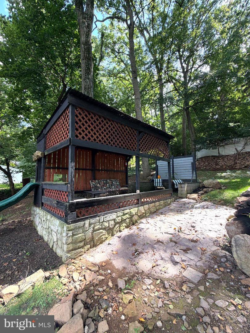 2389 Quarry Rd Property Photo 18