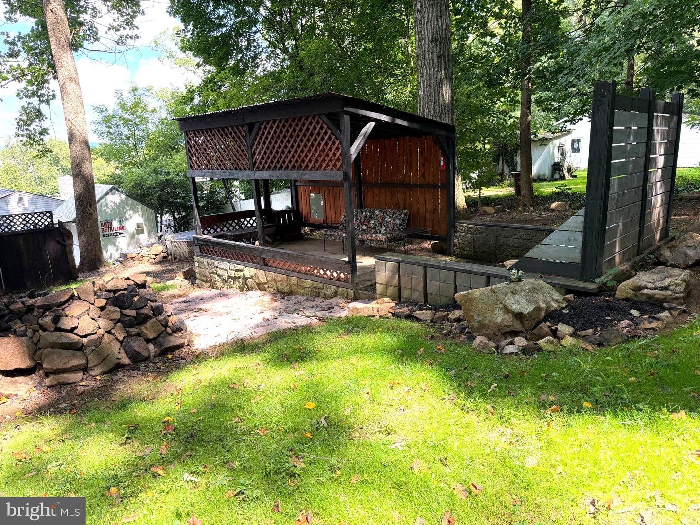 2389 Quarry Rd Property Photo 19
