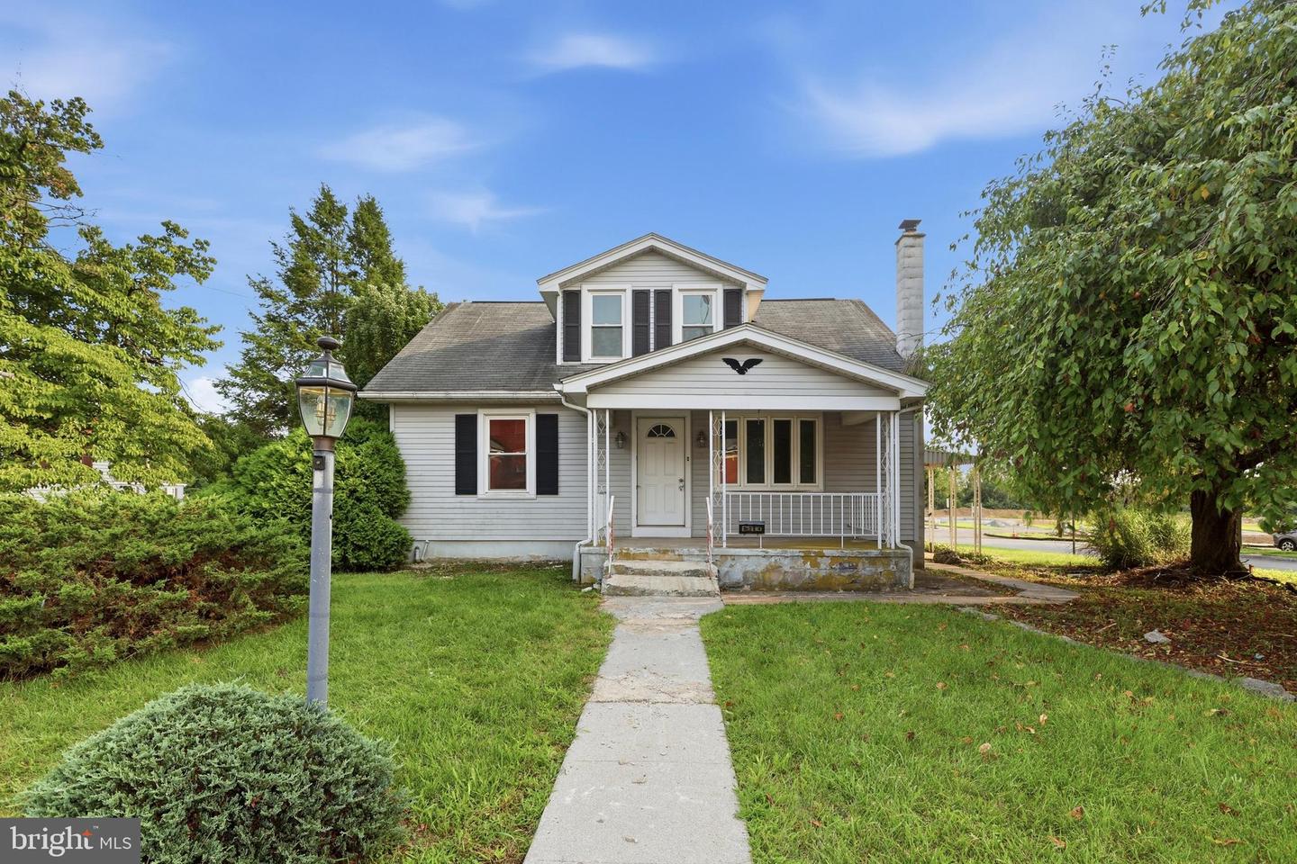 2124 Church St Property Photo 1