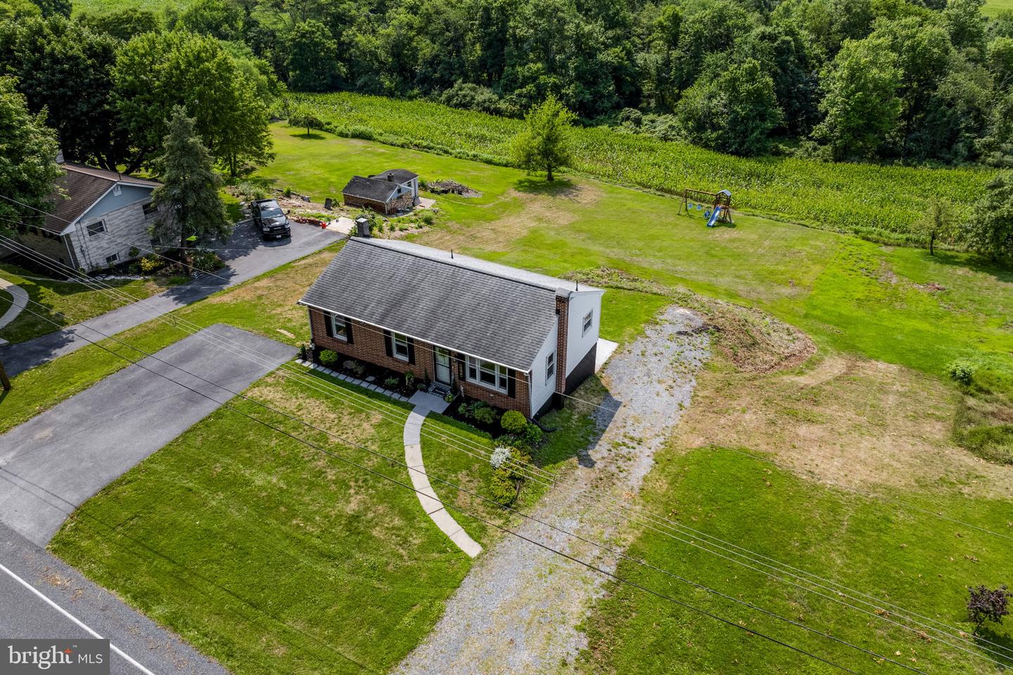 8064 Colebrook Rd Property Photo 1