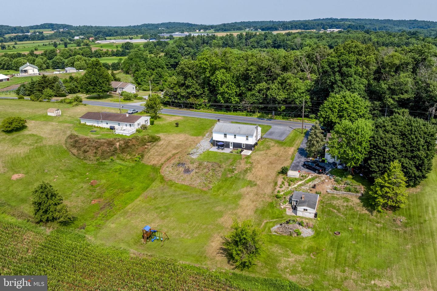 8064 Colebrook Rd Property Photo 17