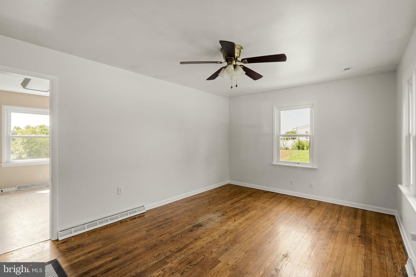 8064 Colebrook Rd Property Photo 21