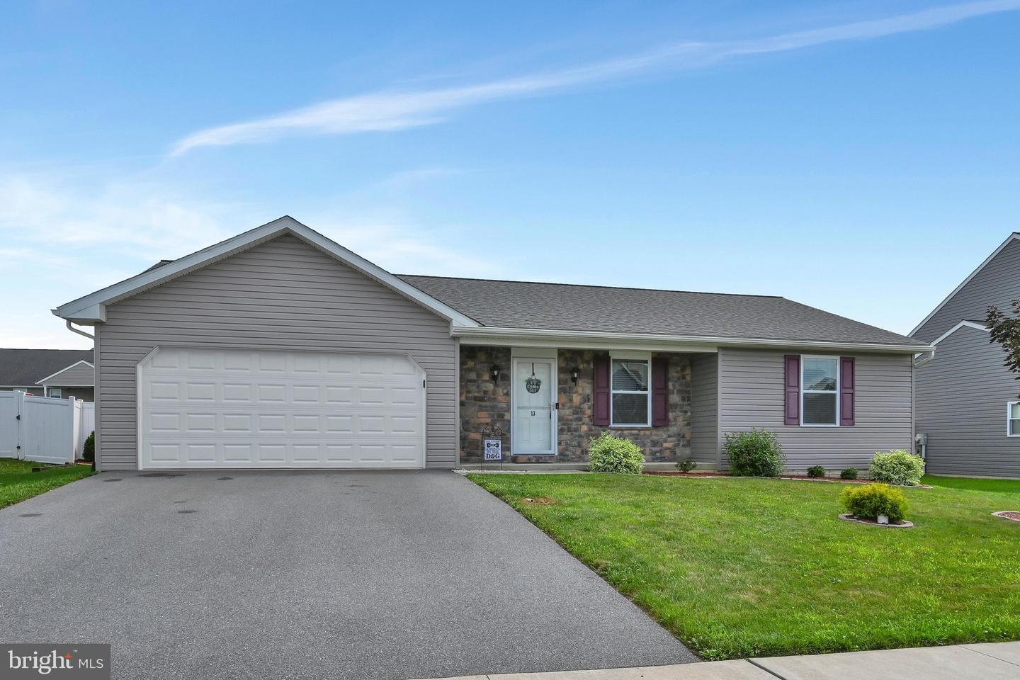 13 Evergreen Way L-0325 Way Property Photo 5