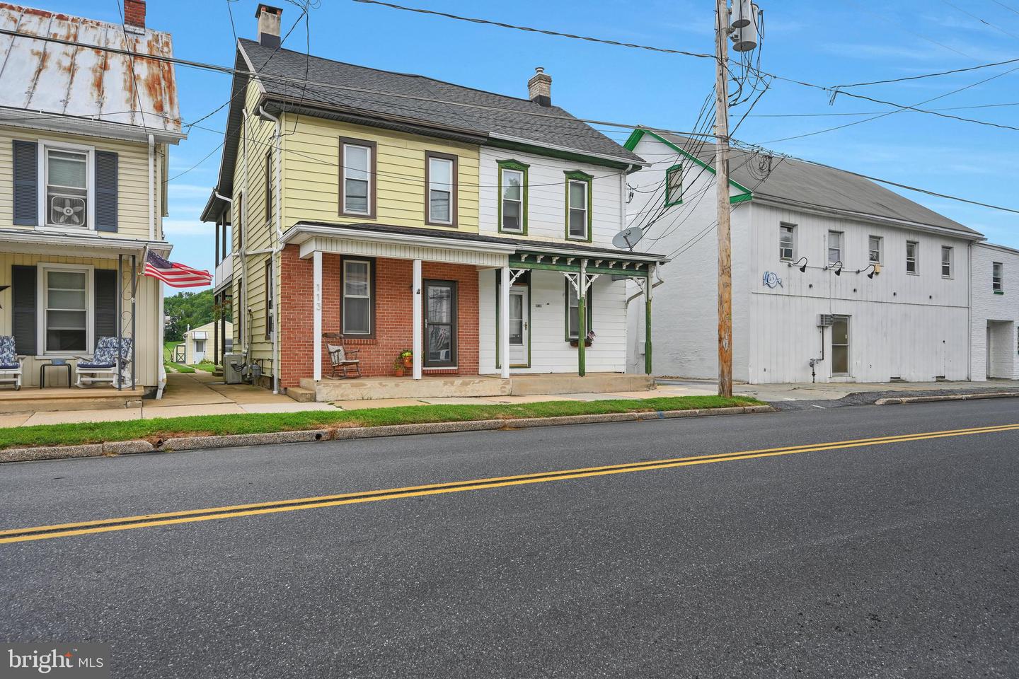 113 E Main St Property Photo 33