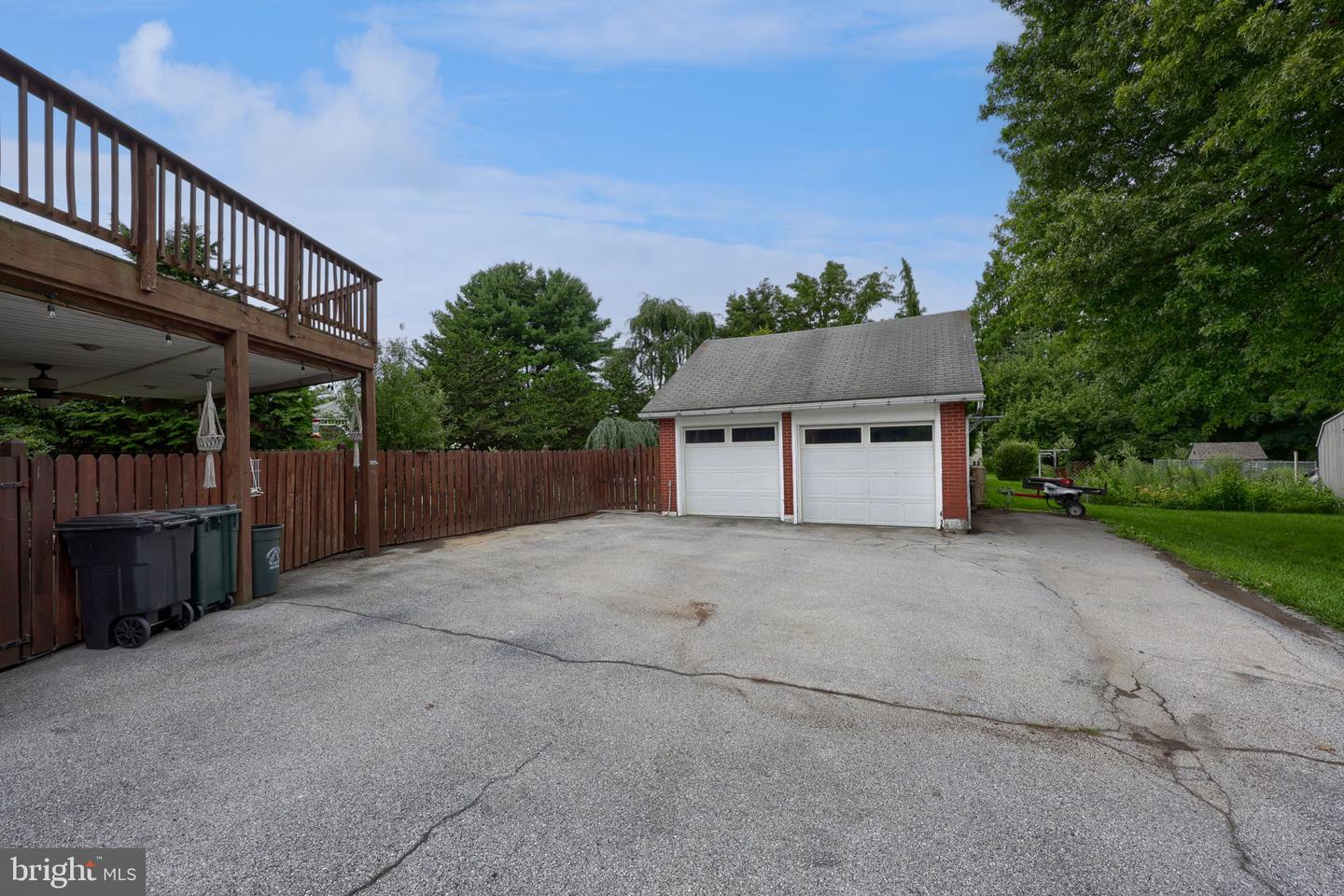 429 W Main Ave Property Photo 3