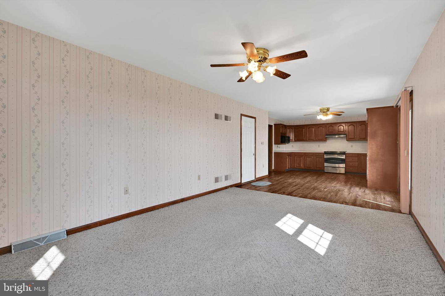 306 Chestnut St Property Photo 17