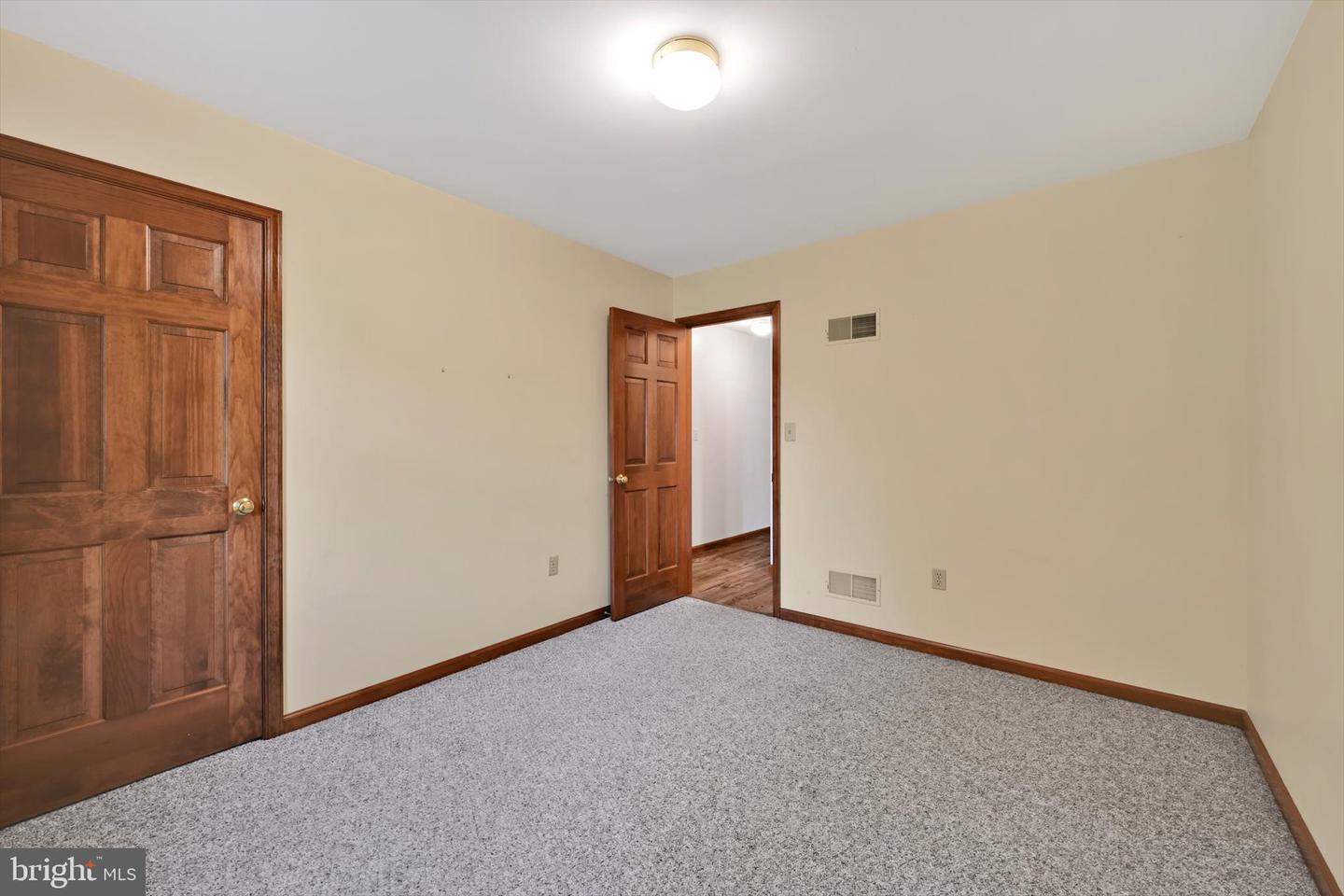306 Chestnut St Property Photo 21