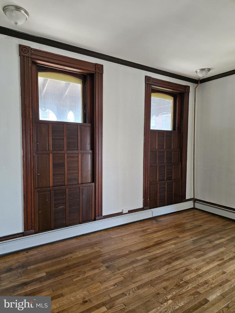 1017 Chestnut St Property Photo 9