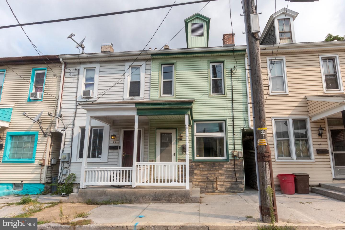 47 Walton St Property Photo 2