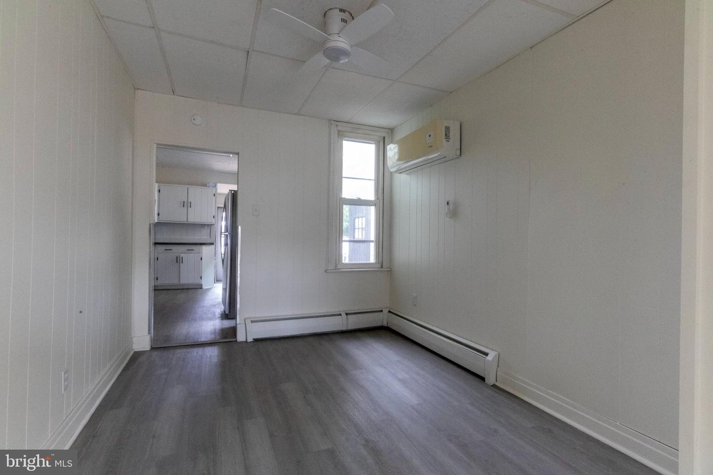 47 Walton St Property Photo 4