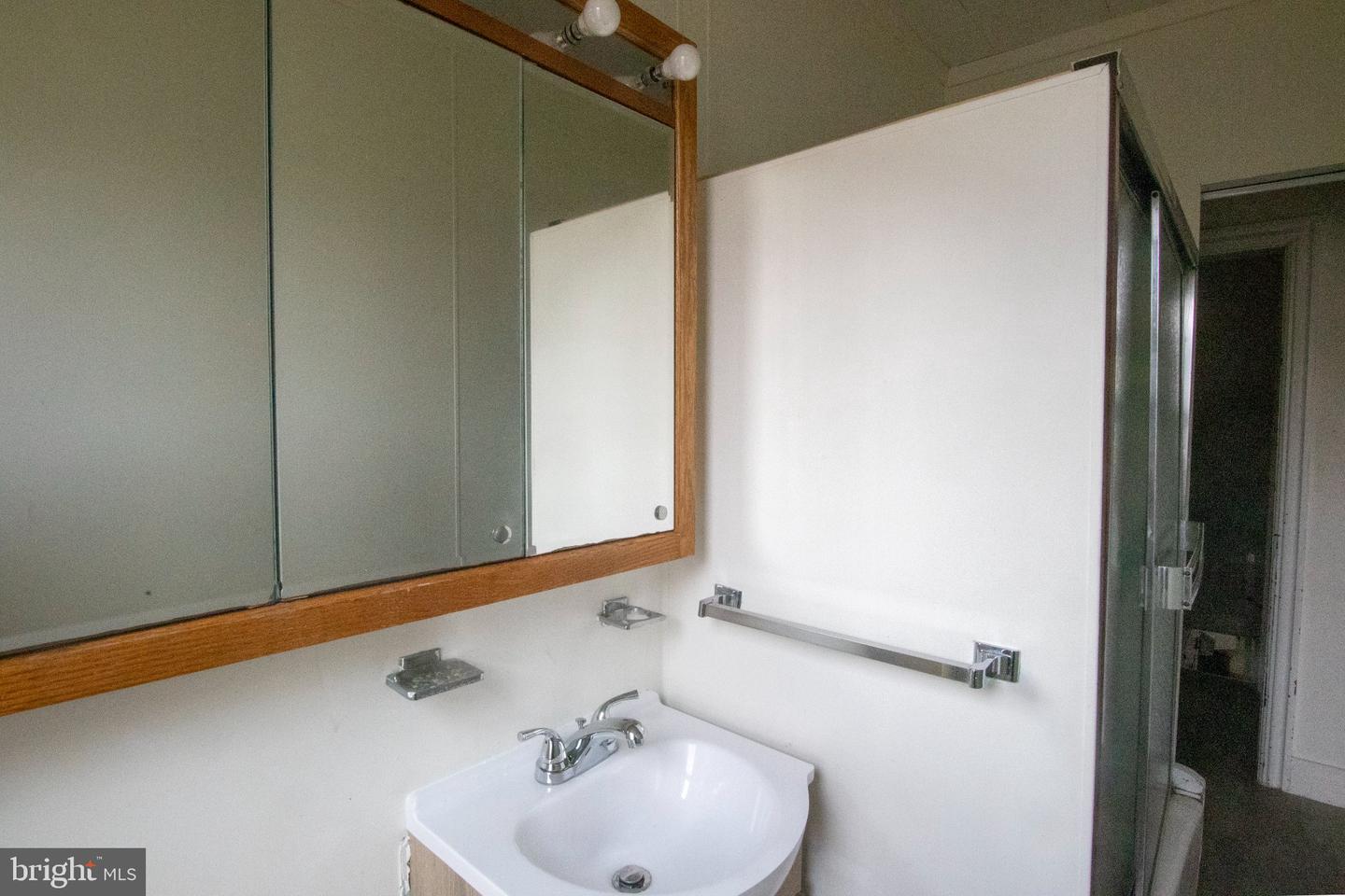 47 Walton St Property Photo 11