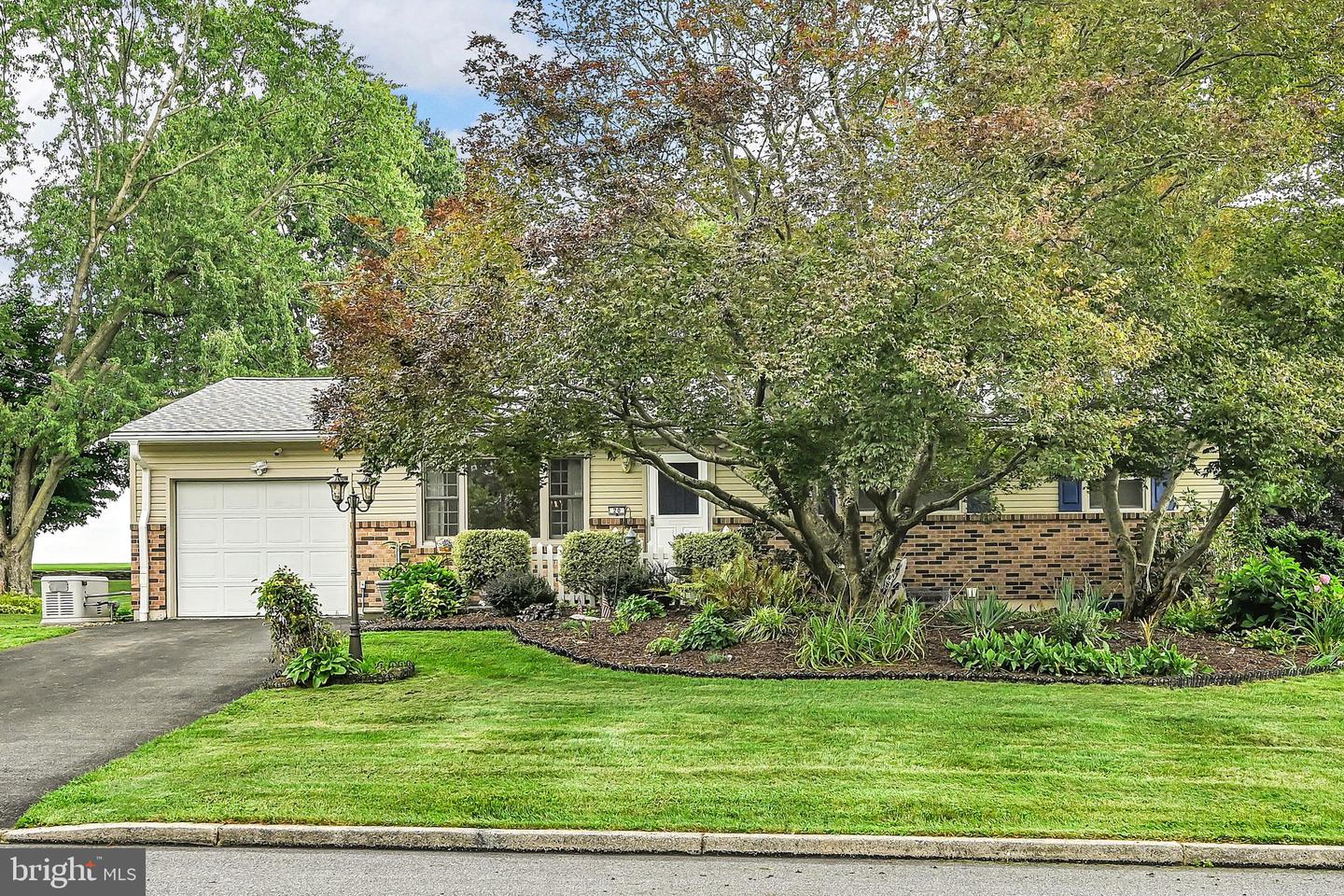 20 Clearview Dr Property Photo 1