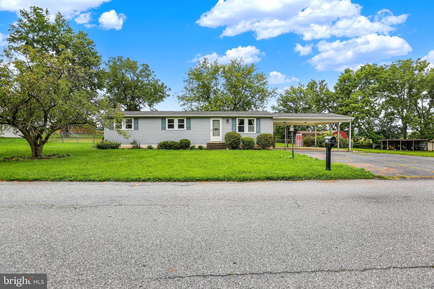 289 Horseshoe Dr Property Photo 1