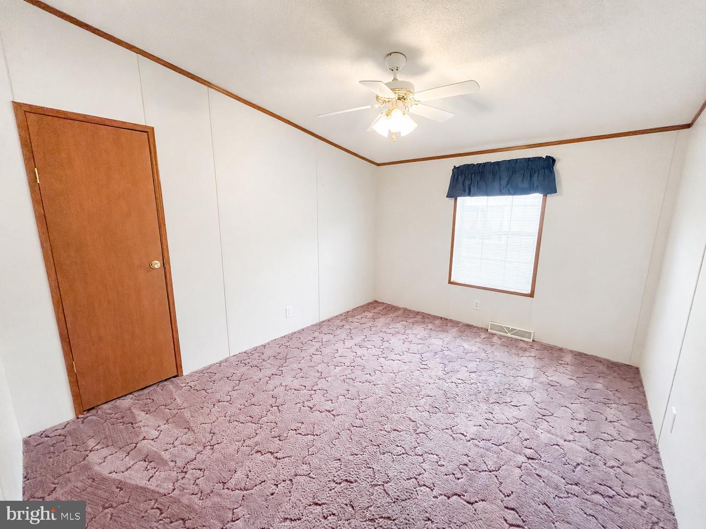 190 W Spruce St Property Photo 31