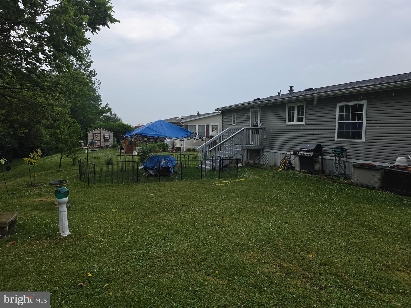 17 Patricia Dr Property Photo 2