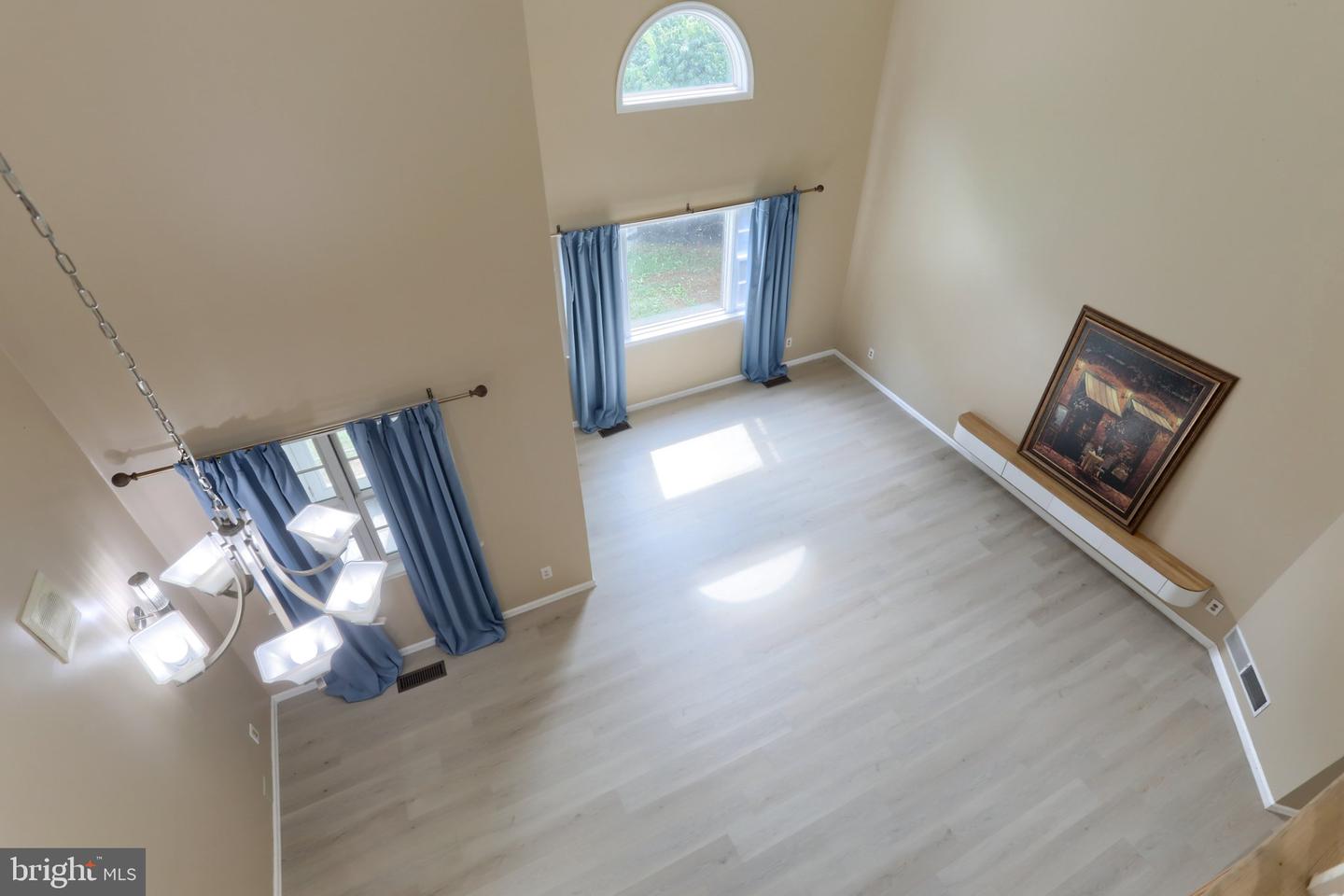 717 Brookside Ln Property Photo 31