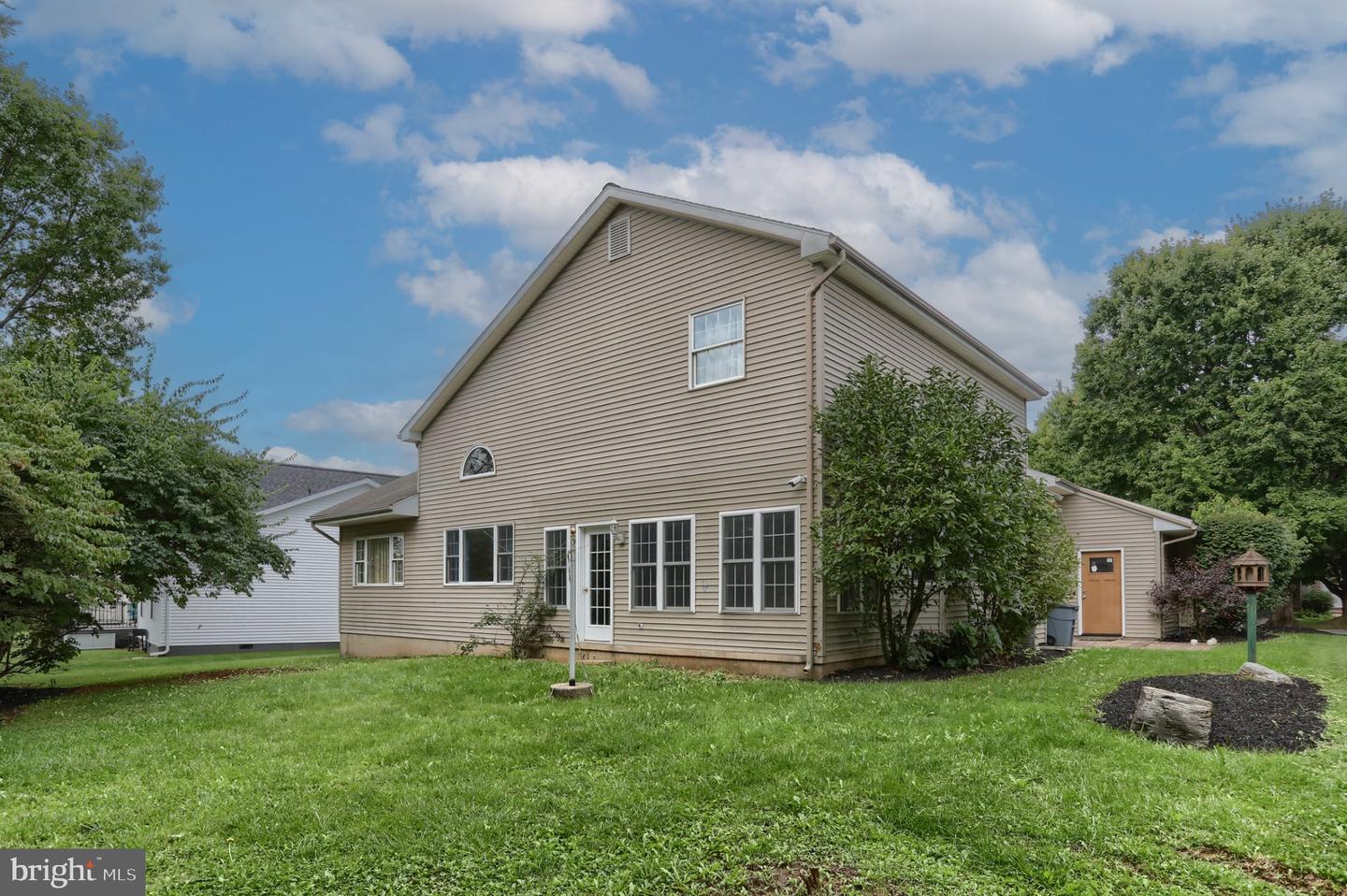 717 Brookside Ln Property Photo 40