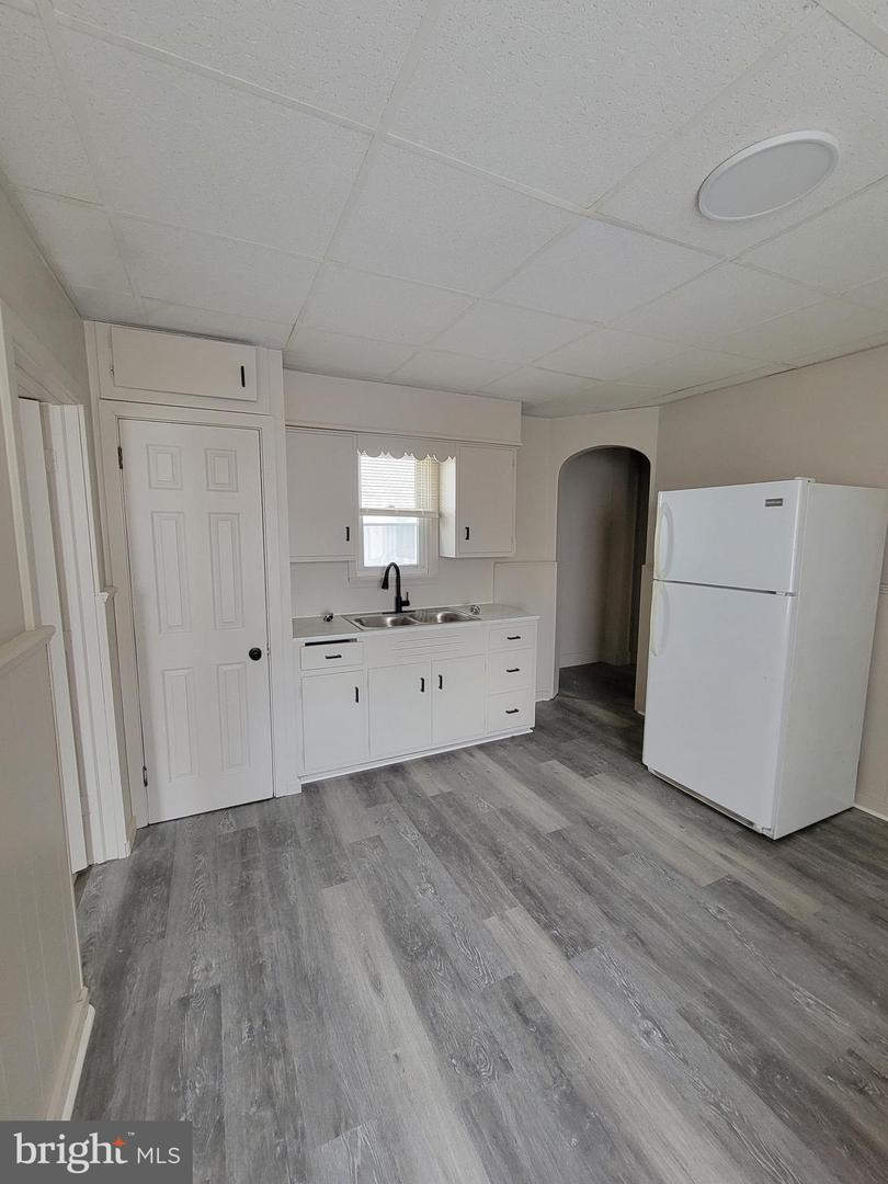 523 Walnut St Property Photo 15