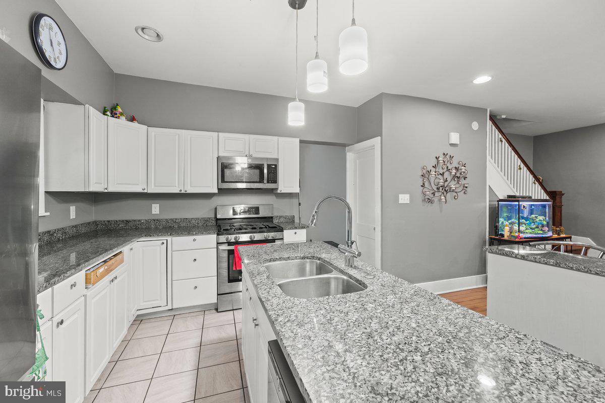 307 Park Ave Property Photo 9