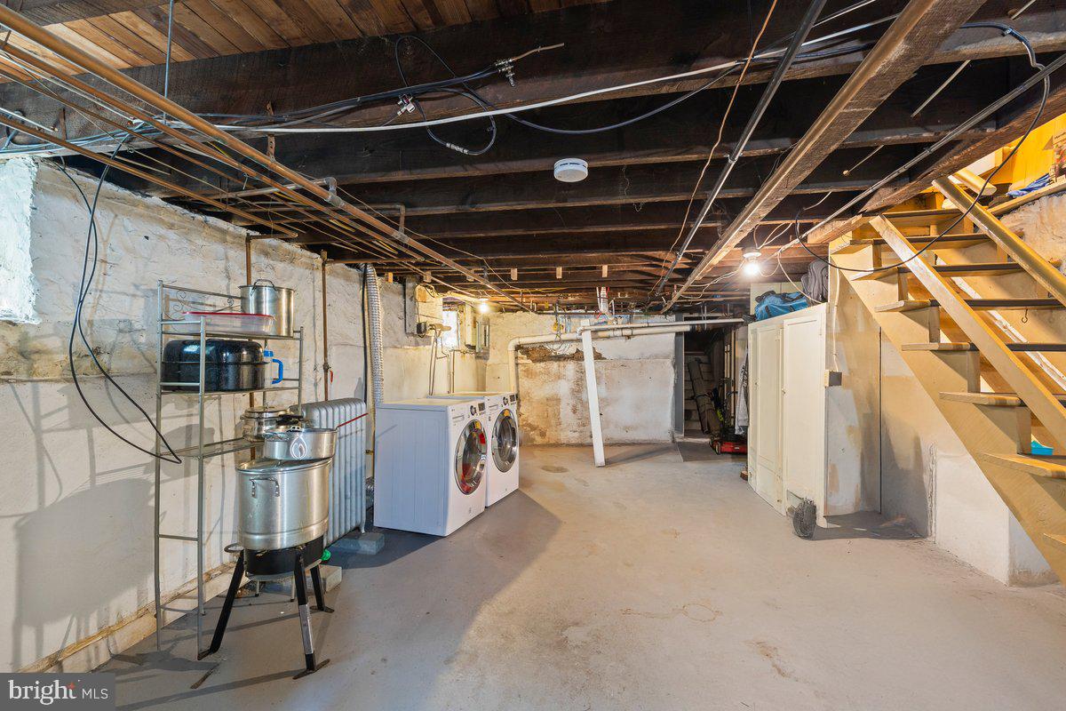 307 Park Ave Property Photo 21