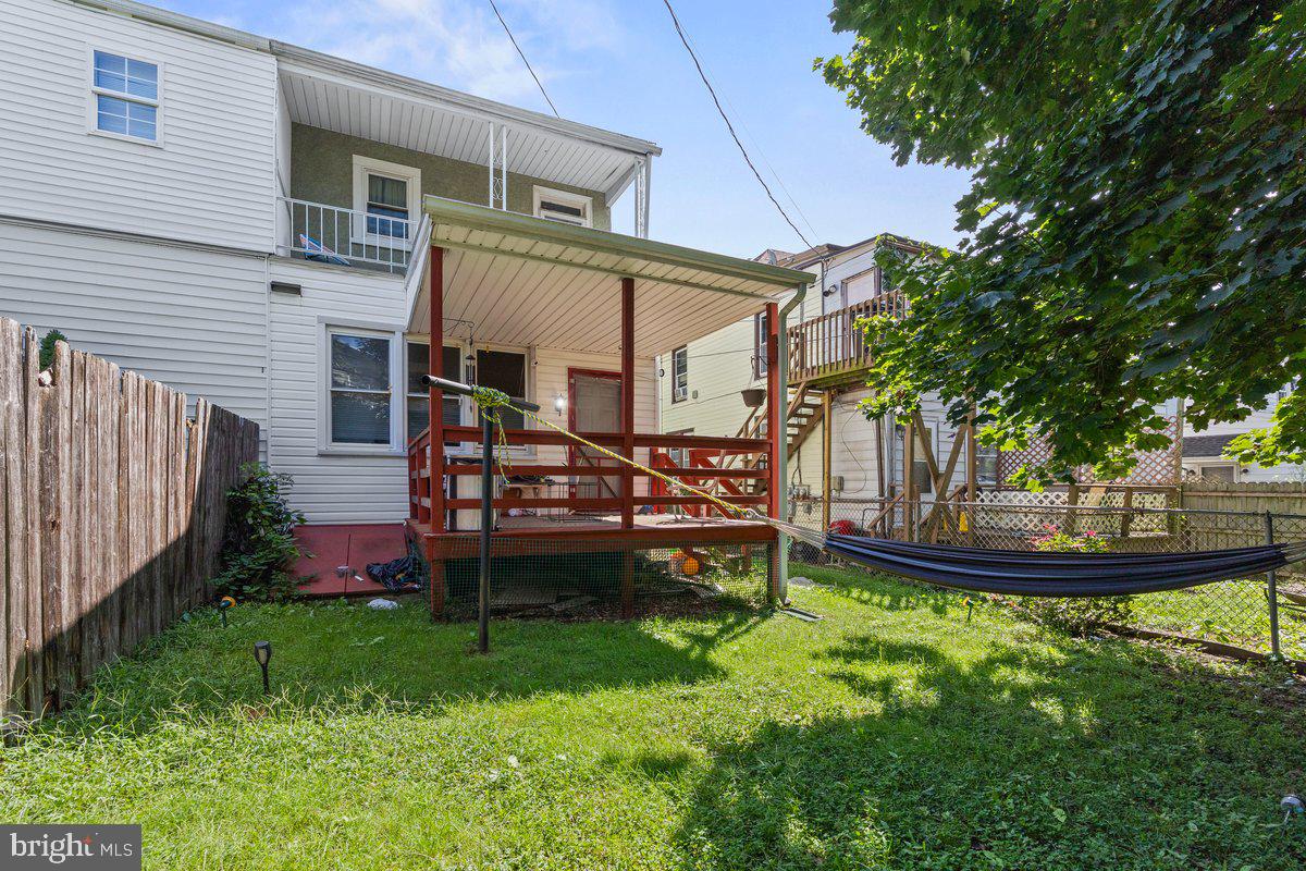307 Park Ave Property Photo 24