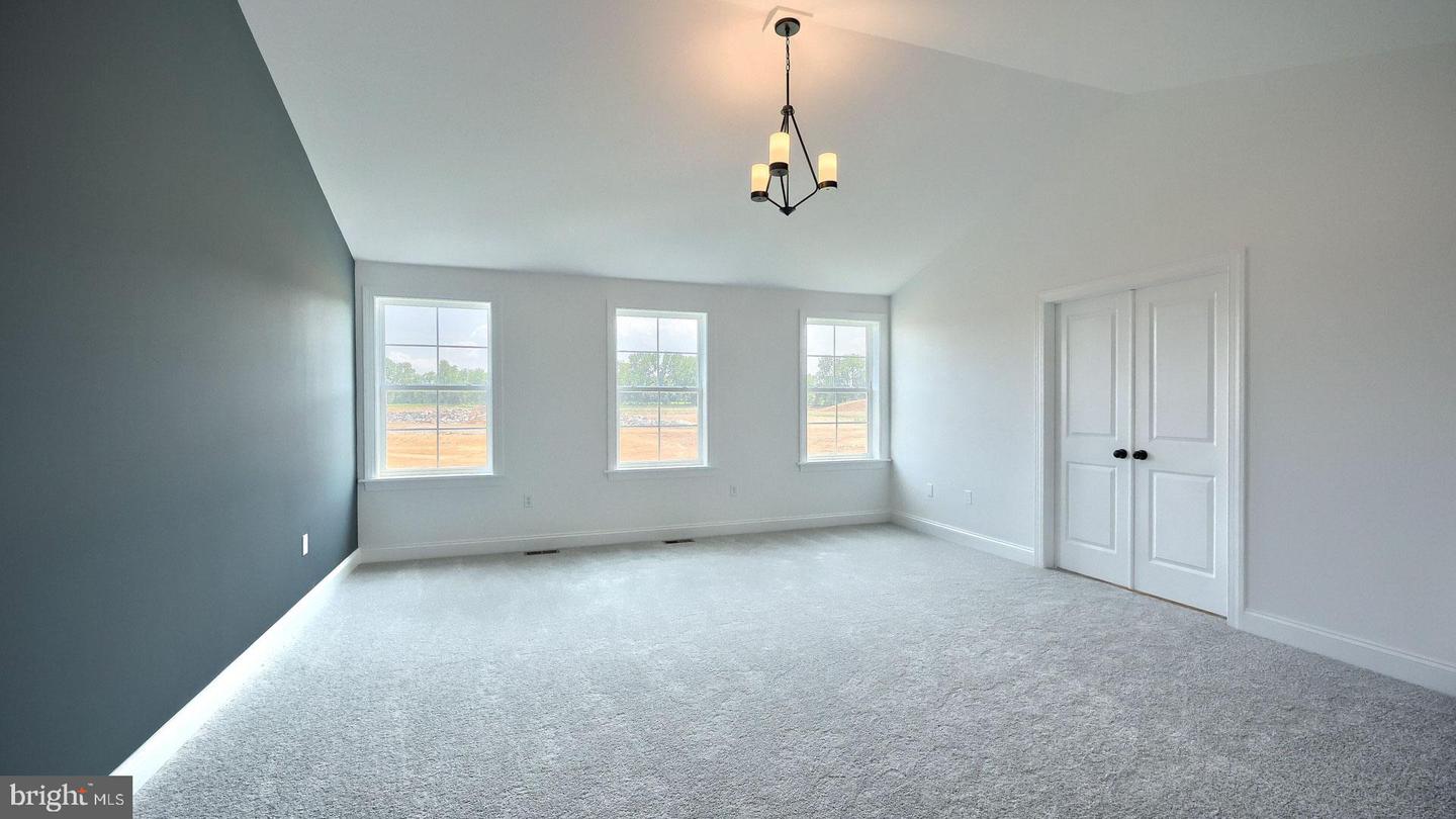 741 Sunset Blvd Property Photo 32