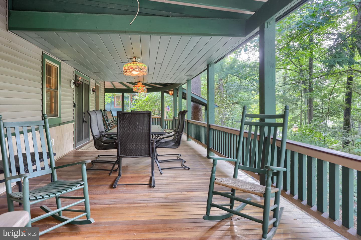 312 Pennsylvania Ave Property Photo 17