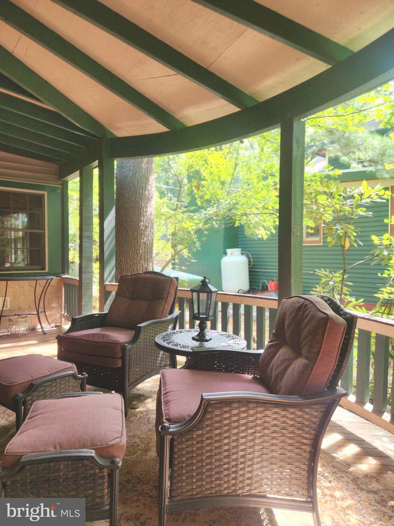 312 Pennsylvania Ave Property Photo 22