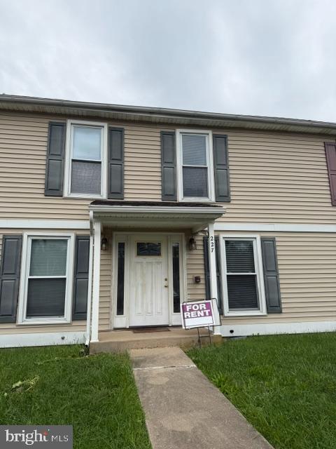 227 Gary Ave Property Photo 2