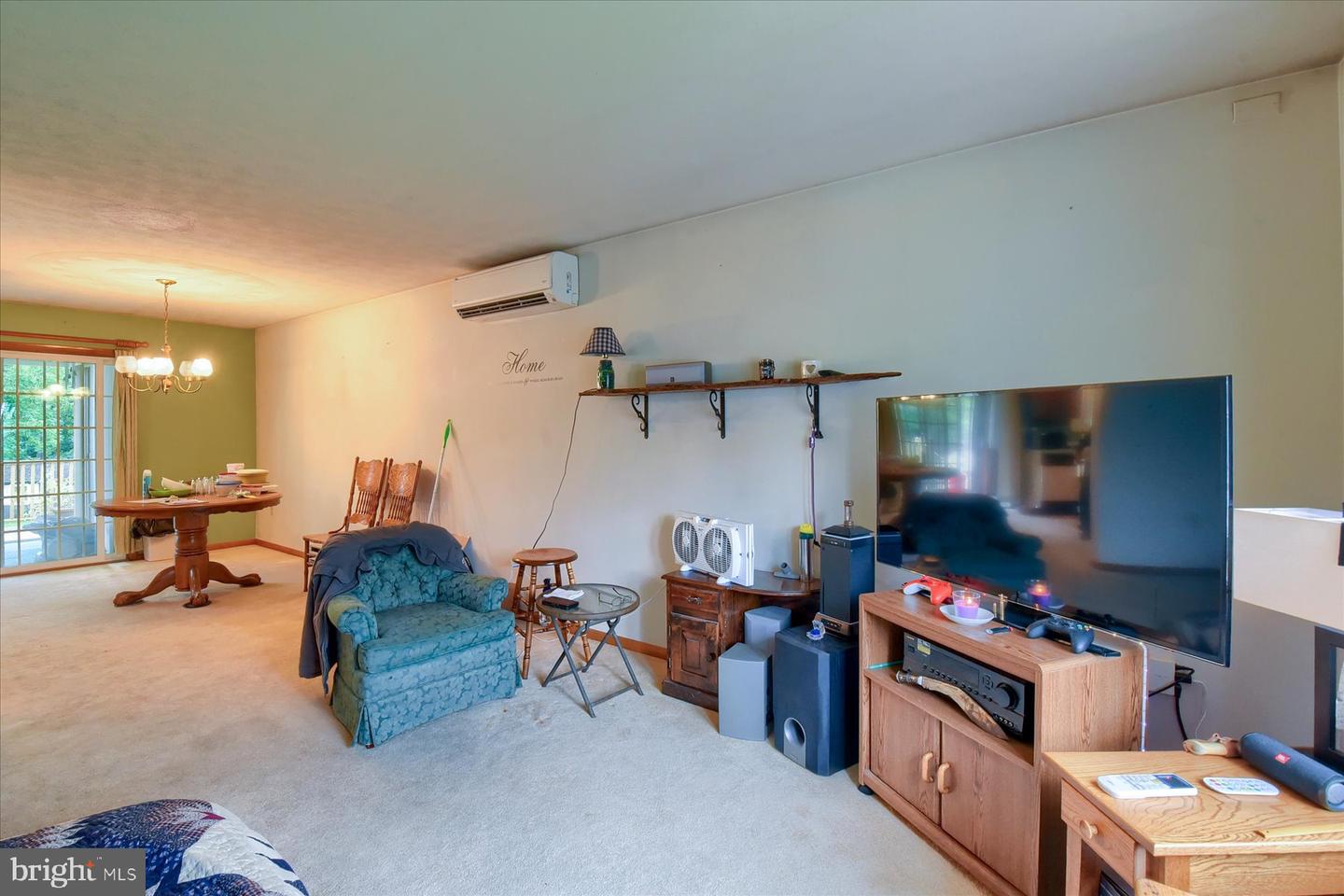 205 S Long St Property Photo 8