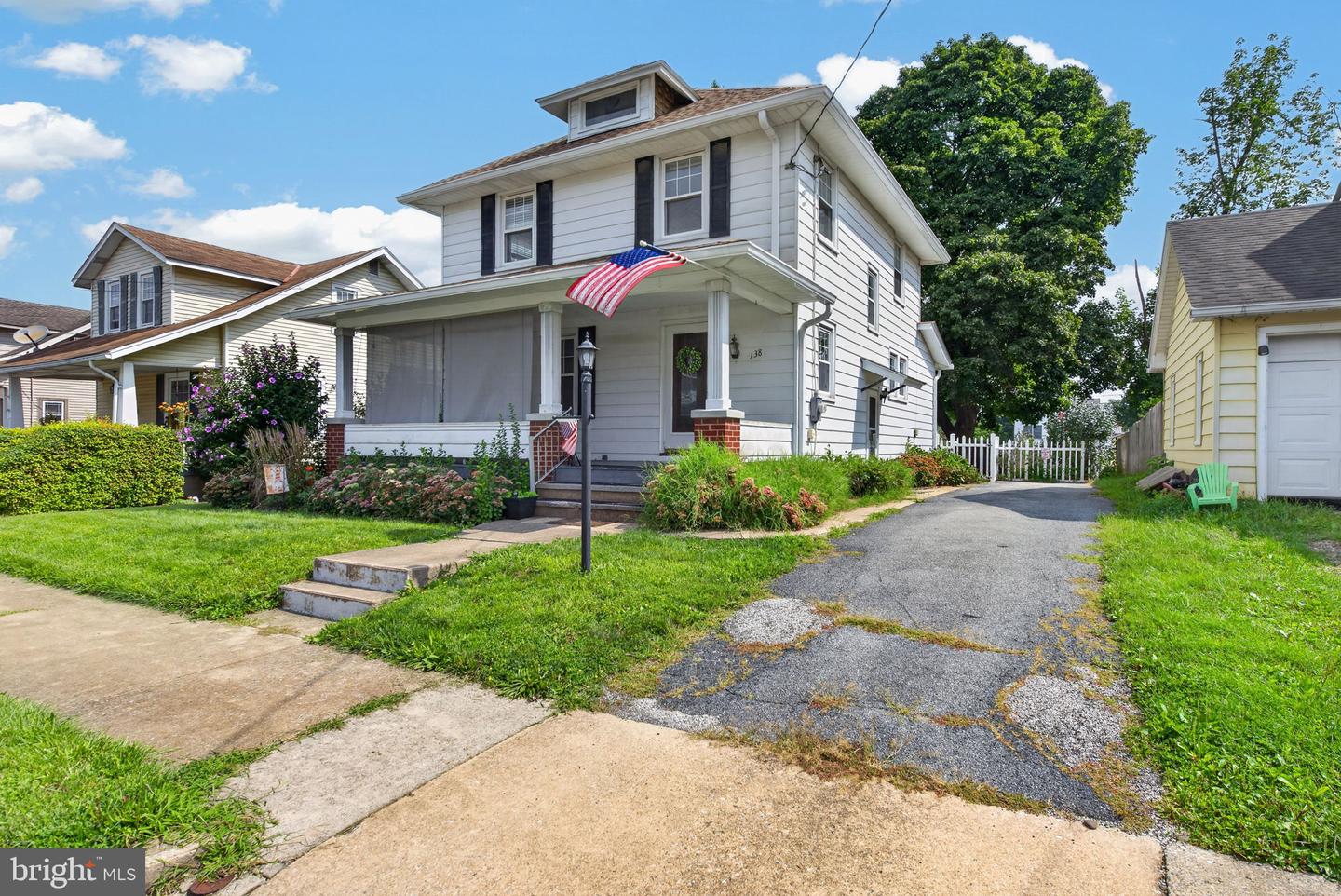 138 S Harris St Property Photo 3
