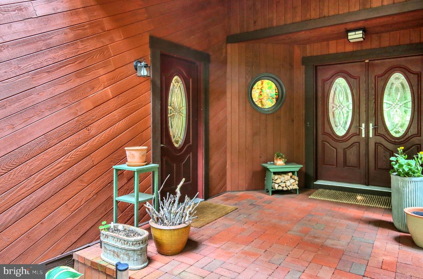 607 Aspen Ln Property Photo 6