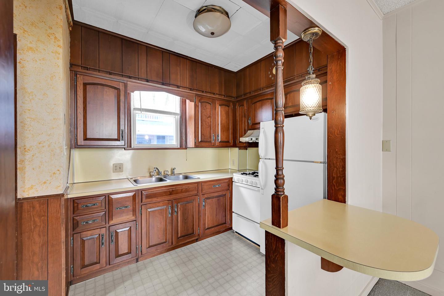 25 W Penn Ave Property Photo 13