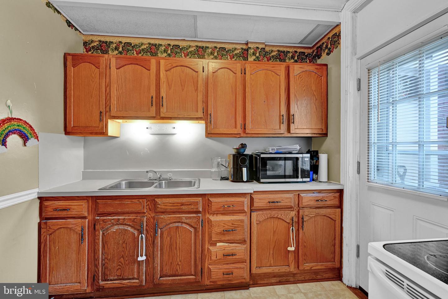 43 W Main St Property Photo 18