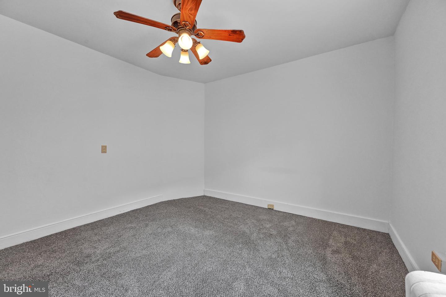 43 W Main St Property Photo 99