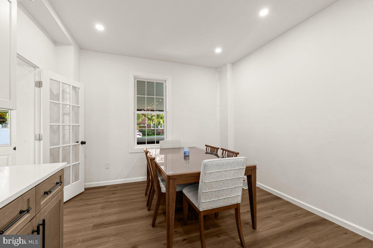 1006 Colebrook Rd Property Photo 15