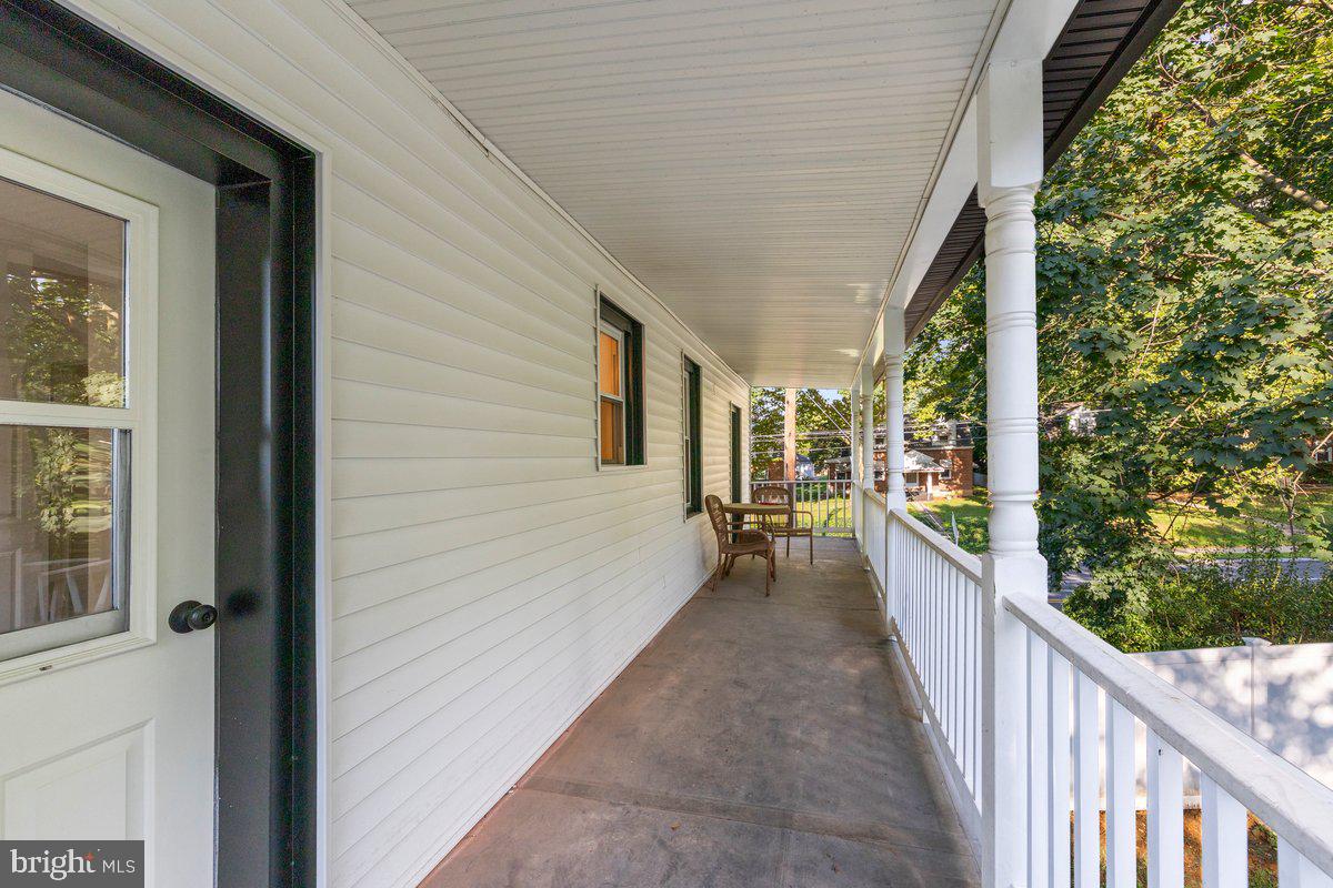 1006 Colebrook Rd Property Photo 24