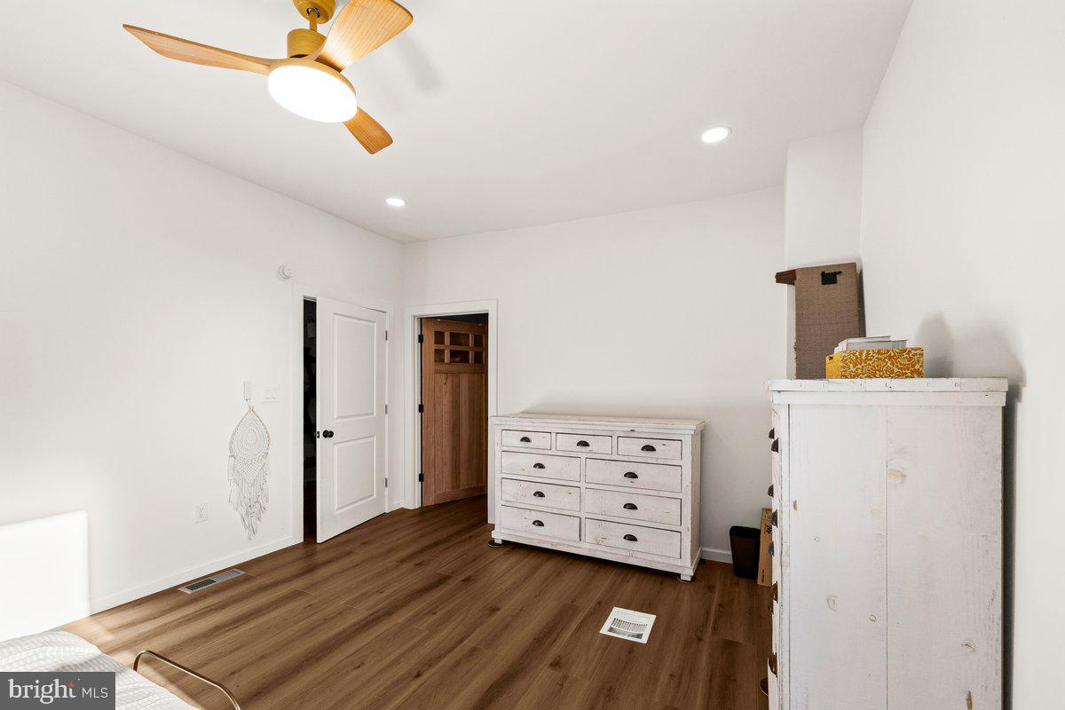 1006 Colebrook Rd Property Photo 29