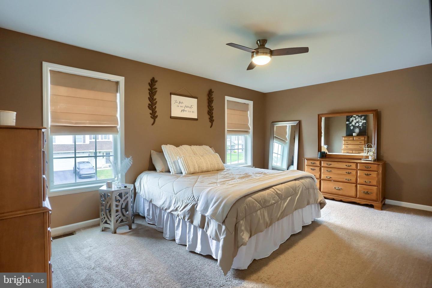 59 Braeburn Way #52 Property Photo 15