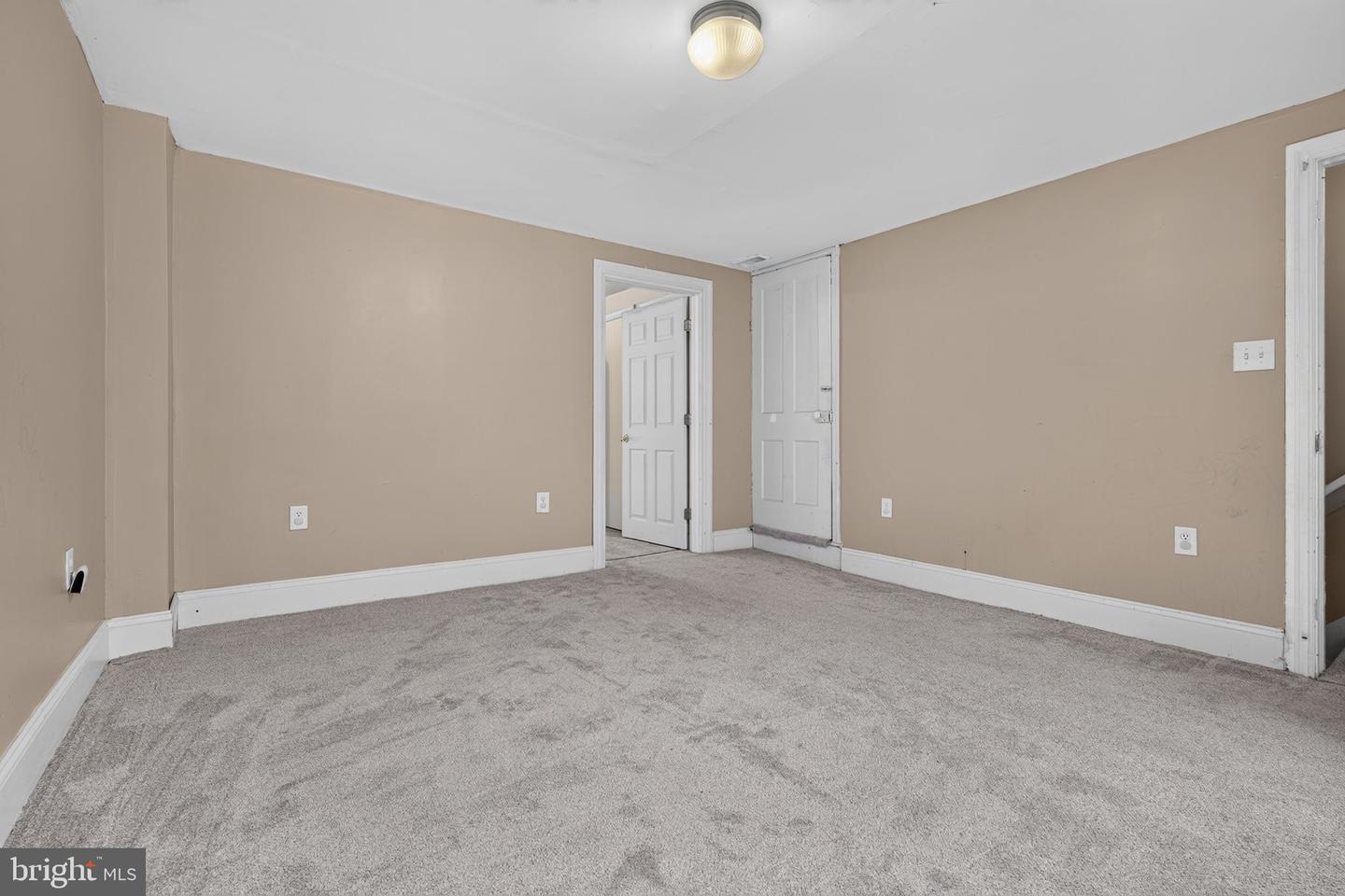 217 Federal St Property Photo 17