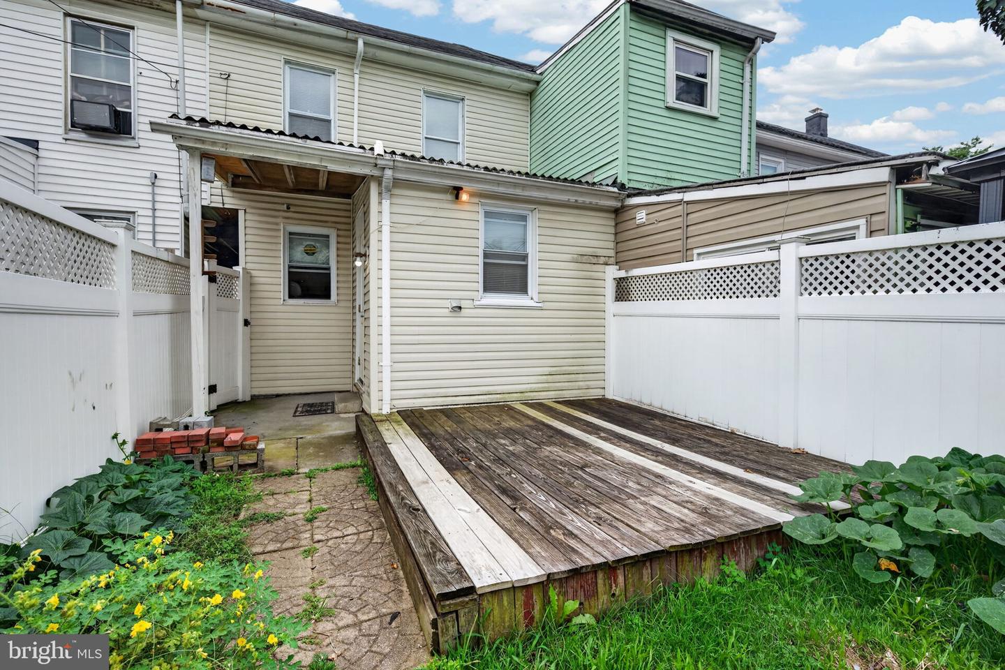 217 Federal St Property Photo 28