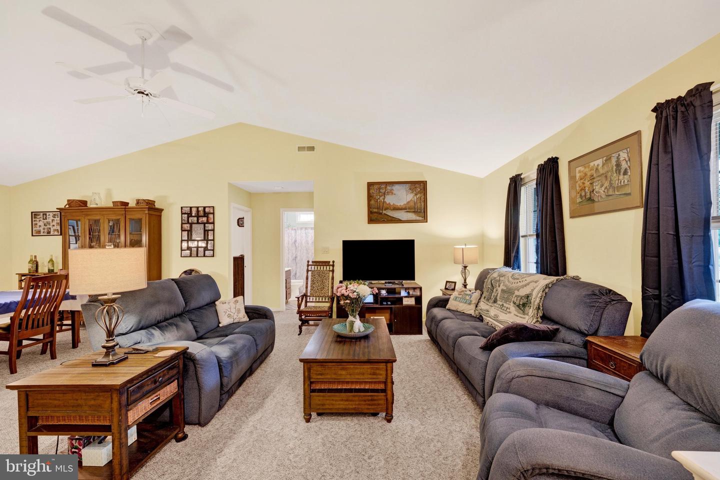 19 Scenic Dr Property Photo 4
