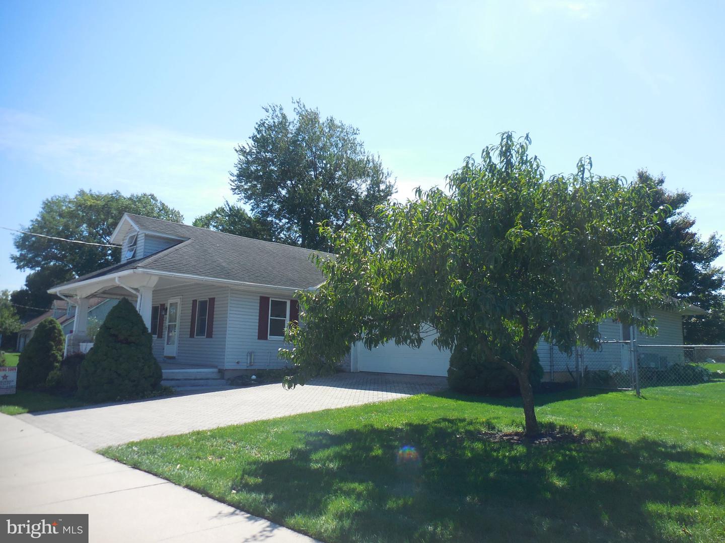529 Harrison Property Photo 5