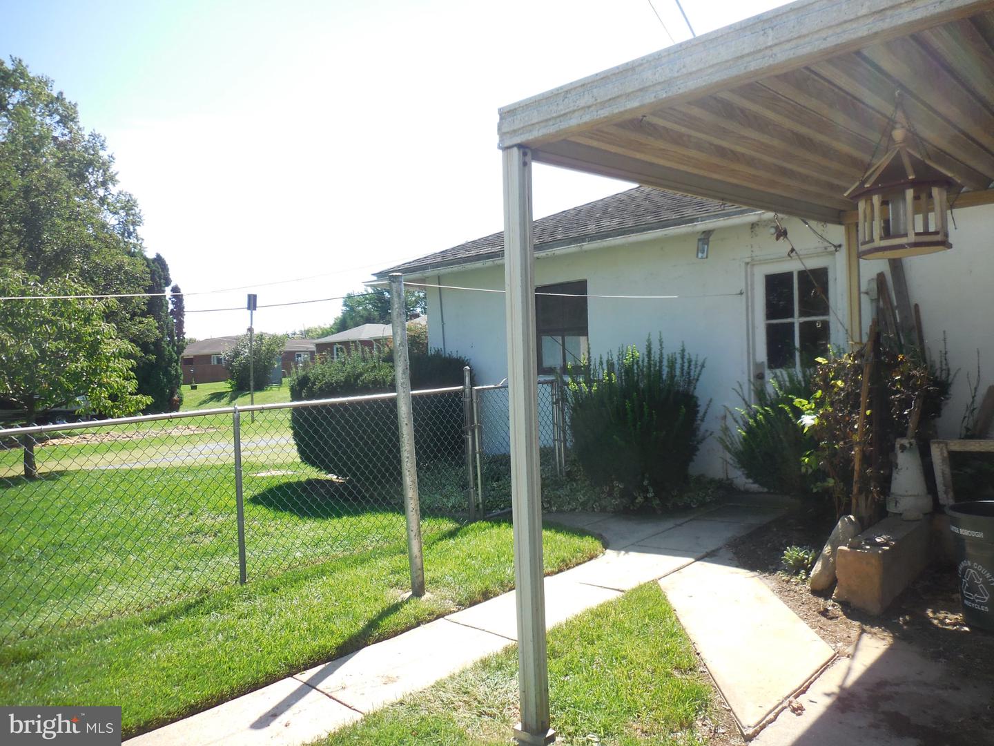 529 Harrison Property Photo 7