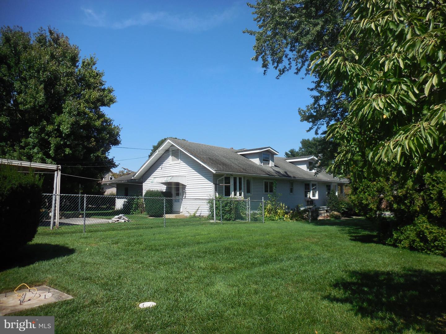 529 Harrison Property Photo 10