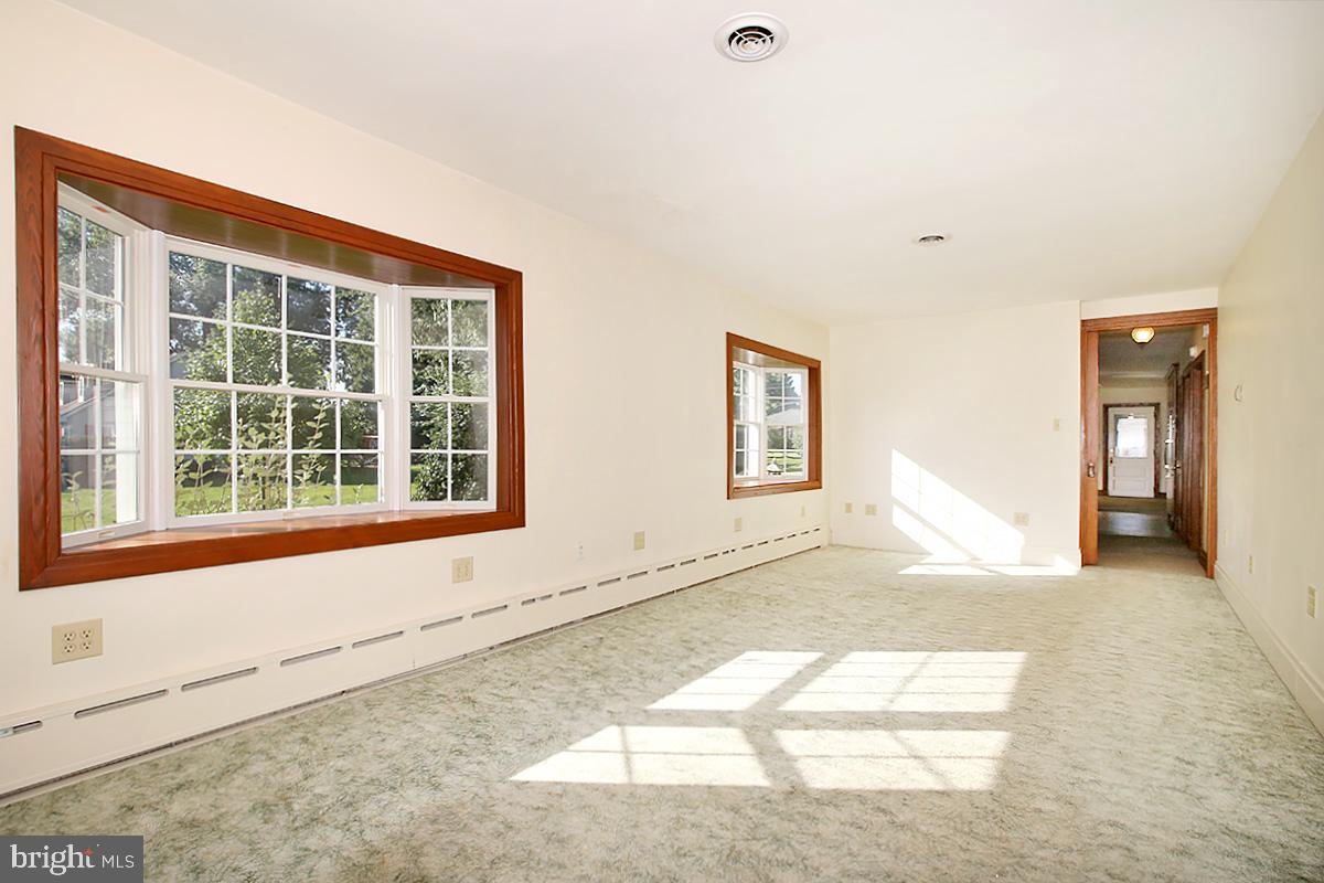 529 Harrison Property Photo 15