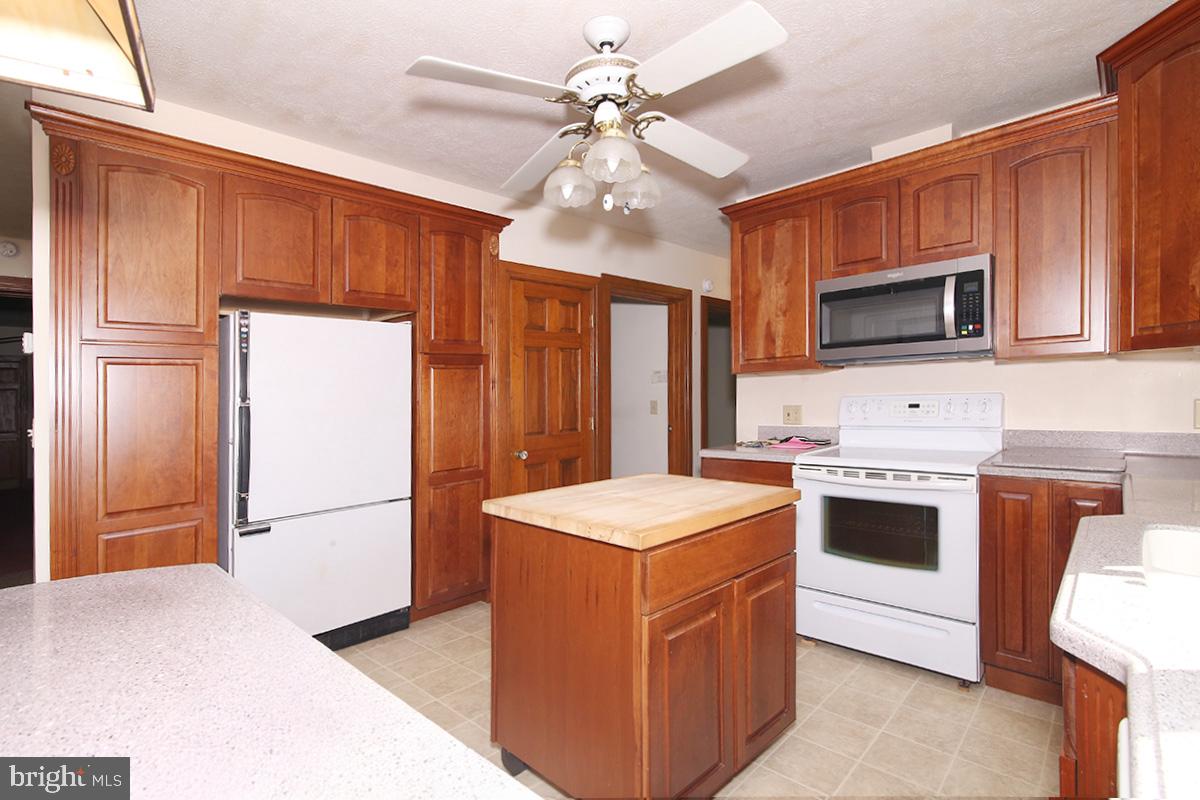 529 Harrison Property Photo 19