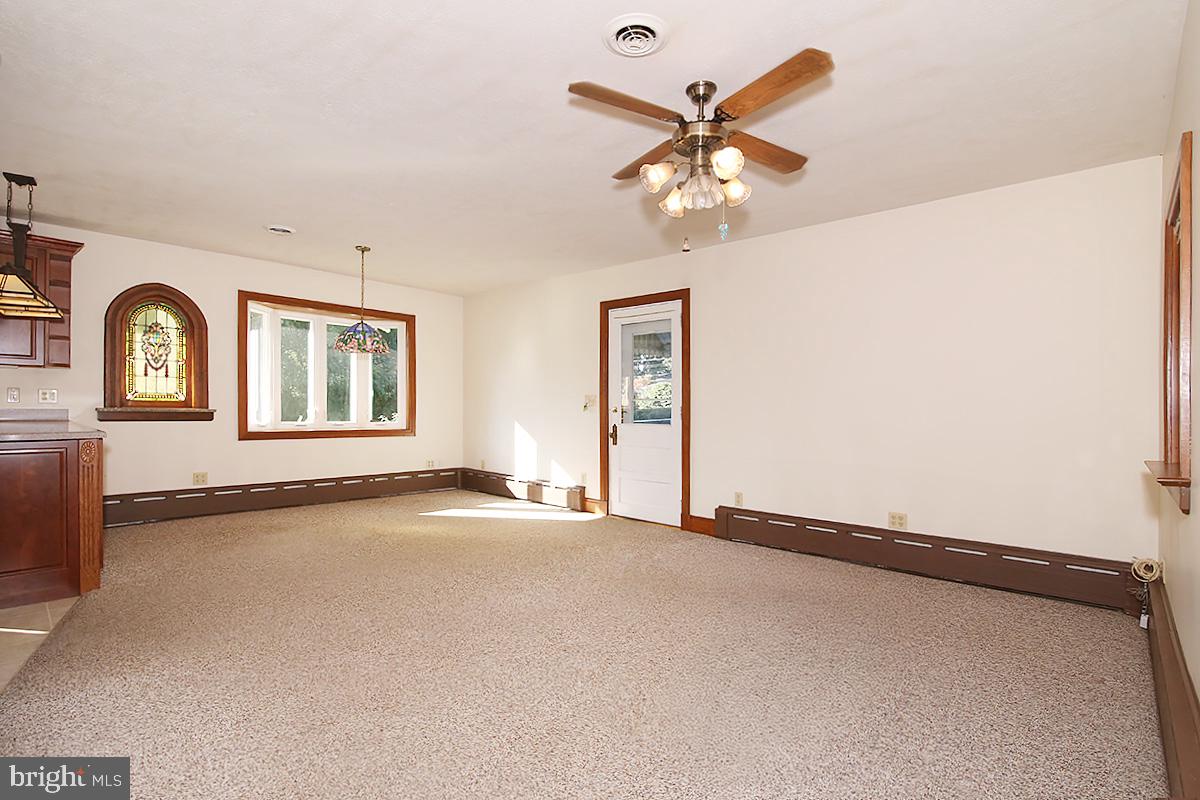 529 Harrison Property Photo 20
