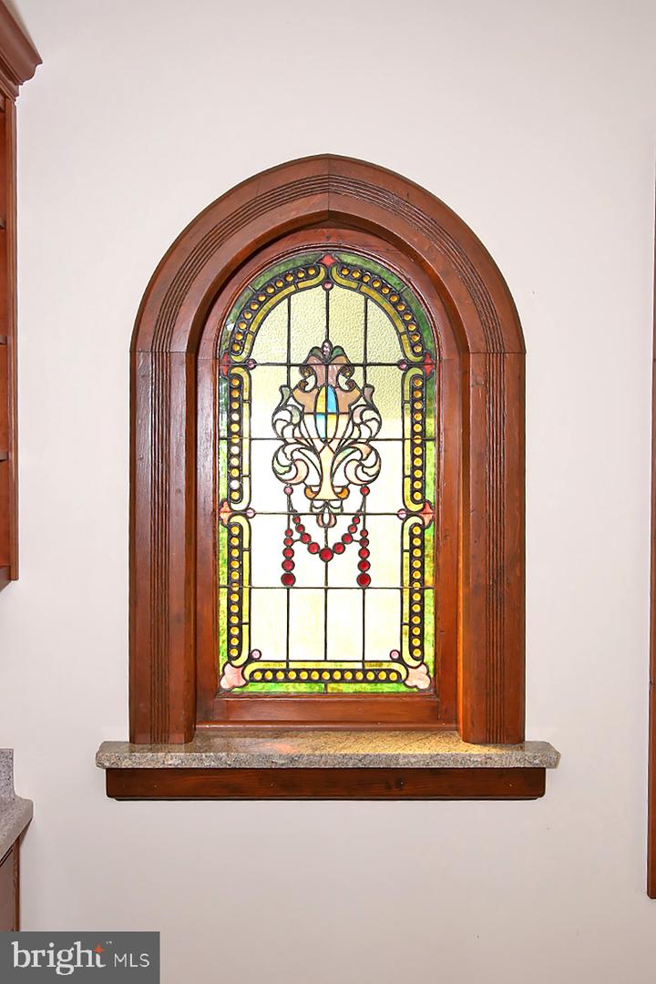 529 Harrison Property Photo 21